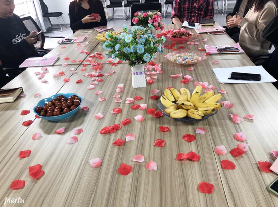 “青春ing，把心聲say出來(lái)”之金秋?主題交流會(huì)